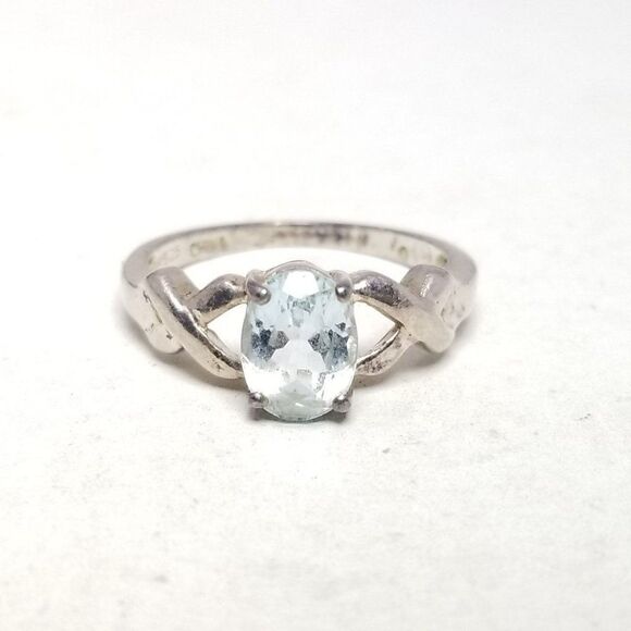 Vintage Sterling Silver Light Blue Oval Rhinestone Solitaire Ring, Size 7 Band - Picture 3 of 10